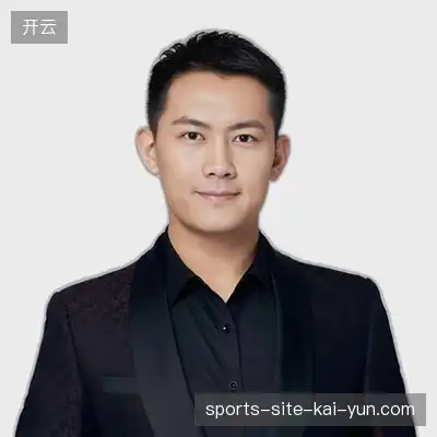 袁伟